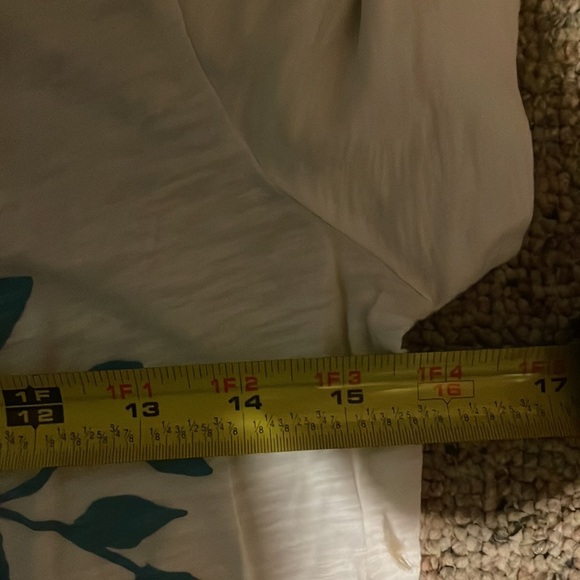 Beautiful j. crew S short sleeve top💙💚 - Picture 4 of 4